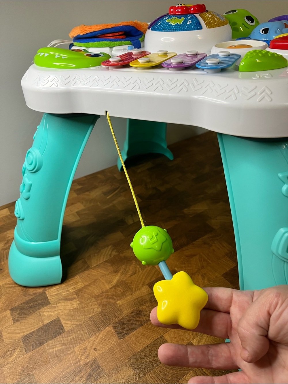 Colorful Musical Learning Activity Panel - Green Crocodile & Multi-Color Keys - Picture 3 of 11